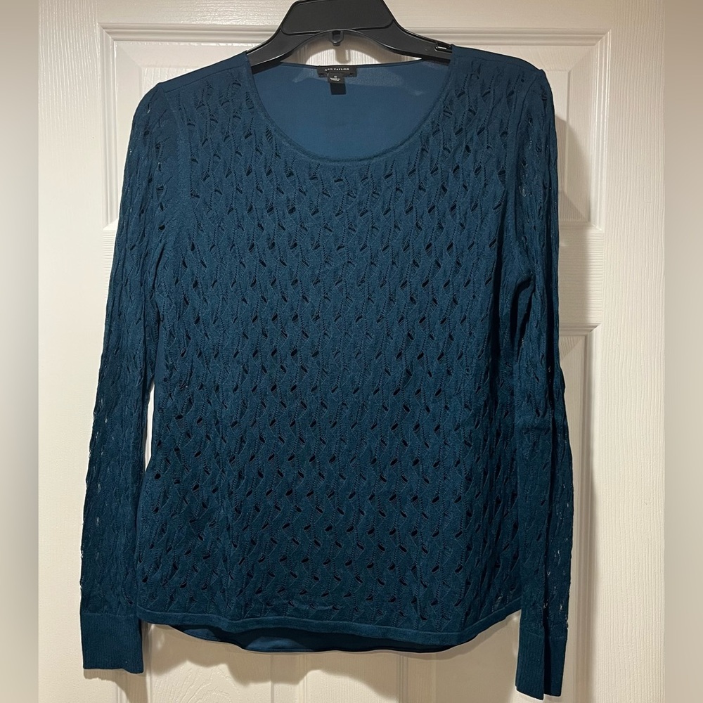 Ann Taylor Teal Long Sleeve Knit blouse